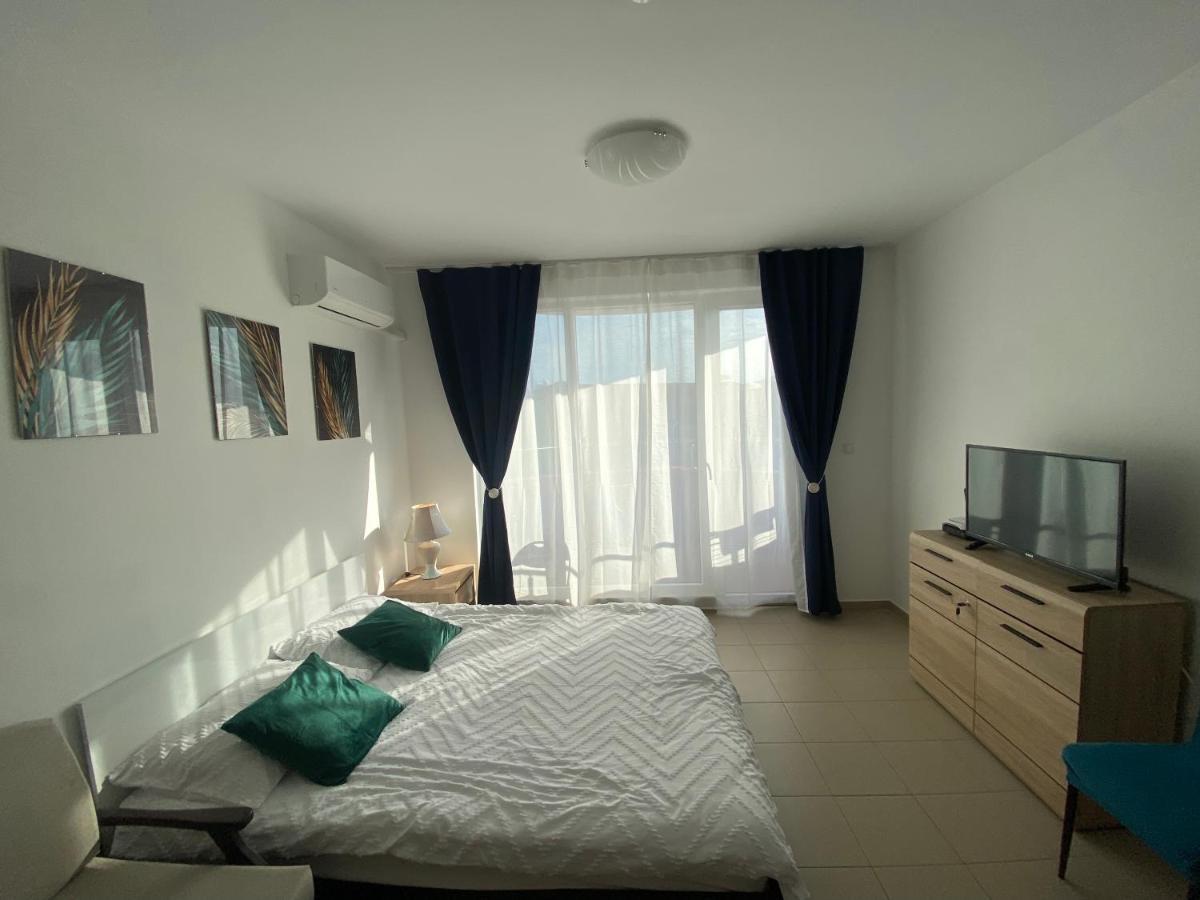 Aparthotel Admiral Plaza Sluneční pobřeží Exteriér fotografie