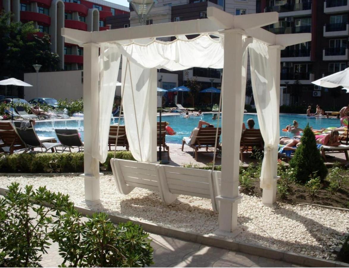 Aparthotel Admiral Plaza Sluneční pobřeží Exteriér fotografie